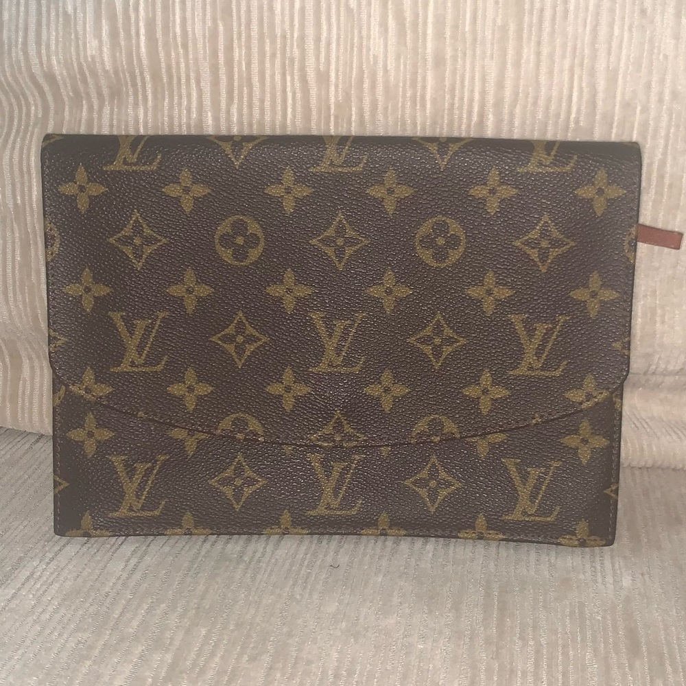 Louis Vuitton Pochette Rabat